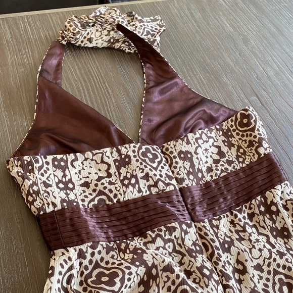 Eliza J, New York, ladies silk dress in size 4. - Picture 3 of 9